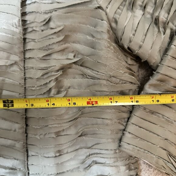 Chicos Blazer Jacket Women’s Size 1 Light Green Metallic Silky Raw Edge - Picture 13 of 15